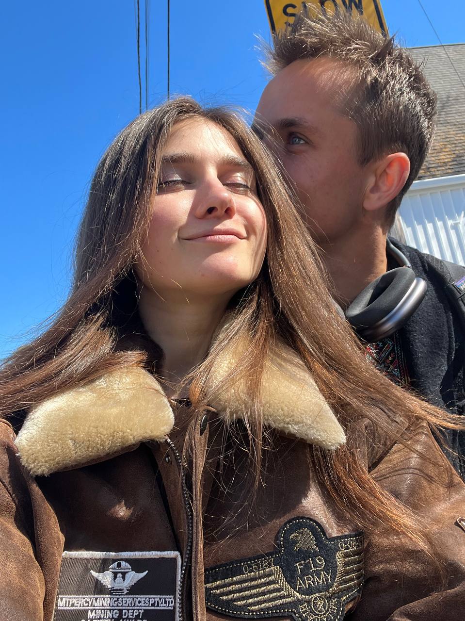 Больше не одинока. Известная украинская певица впервые показала своего бойфренда (фото)